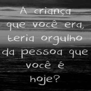 Criança com orgulho