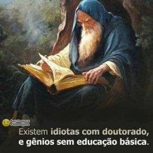 Idiotas com doutorados